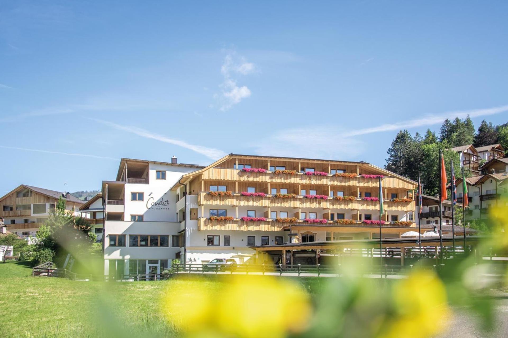 Hotel Condor San Vigilio Di Marebbe Εξωτερικό φωτογραφία